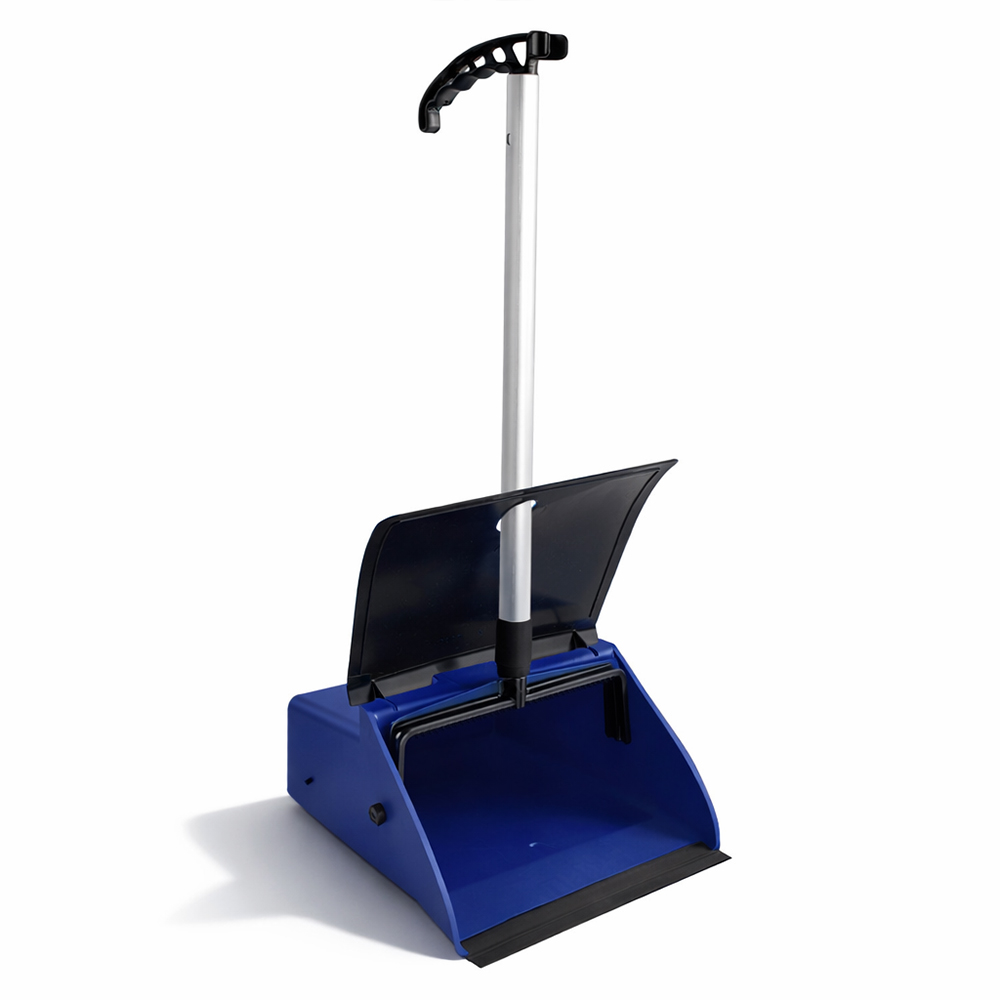 Pelle avec balayette