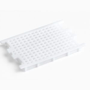 Insert plate for plastic press